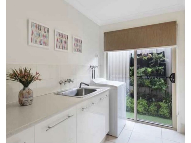 2/56 Newcastle Drive, Pottsville NSW 2489