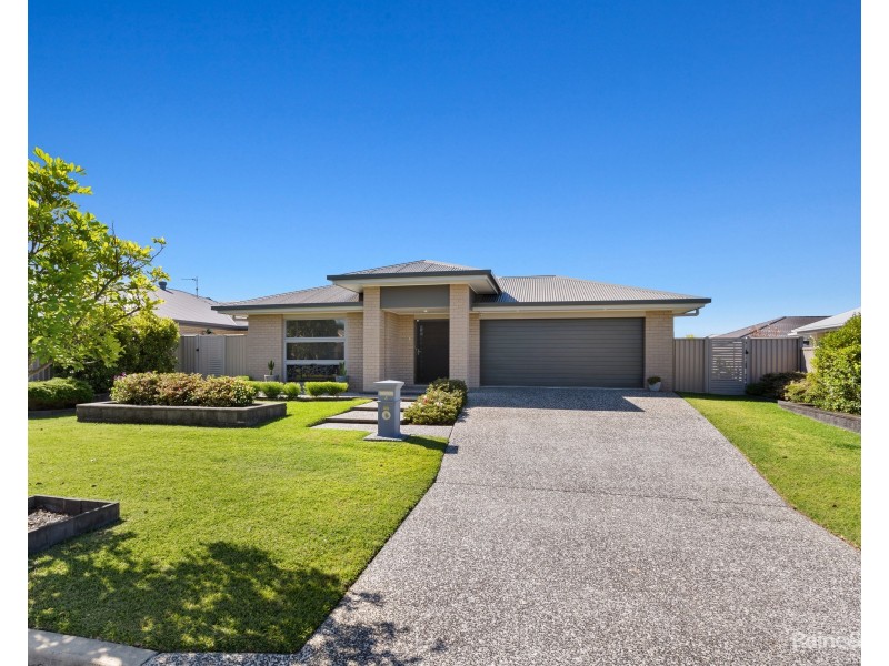 4 Lindwall Avenue, Pottsville NSW 2489