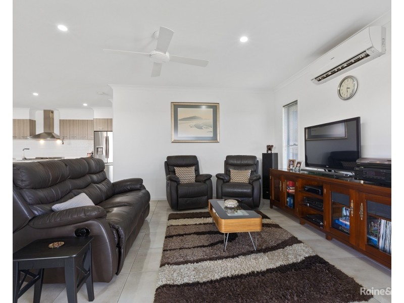 4 Lindwall Avenue, Pottsville NSW 2489