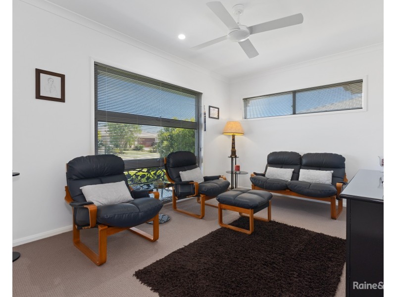 4 Lindwall Avenue, Pottsville NSW 2489