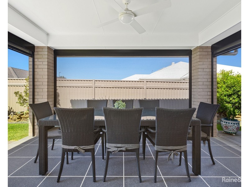 4 Lindwall Avenue, Pottsville NSW 2489