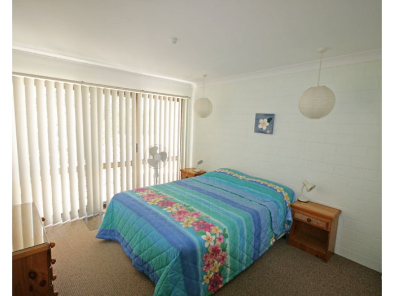 11/4 Boronia Avenue, Pottsville NSW 2489