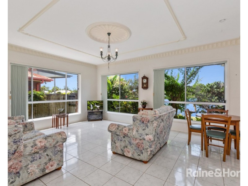 2/39 Edward Avenue, Pottsville NSW 2489