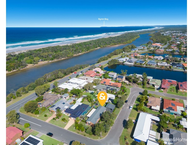 8 Victoria Avenue, Pottsville NSW 2489