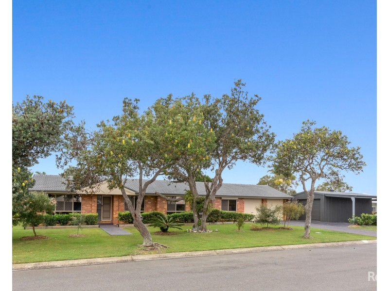 8 Victoria Avenue, Pottsville NSW 2489