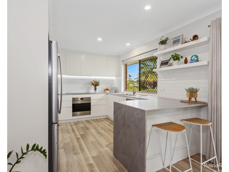 8 Victoria Avenue, Pottsville NSW 2489