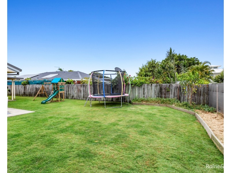 8 Victoria Avenue, Pottsville NSW 2489