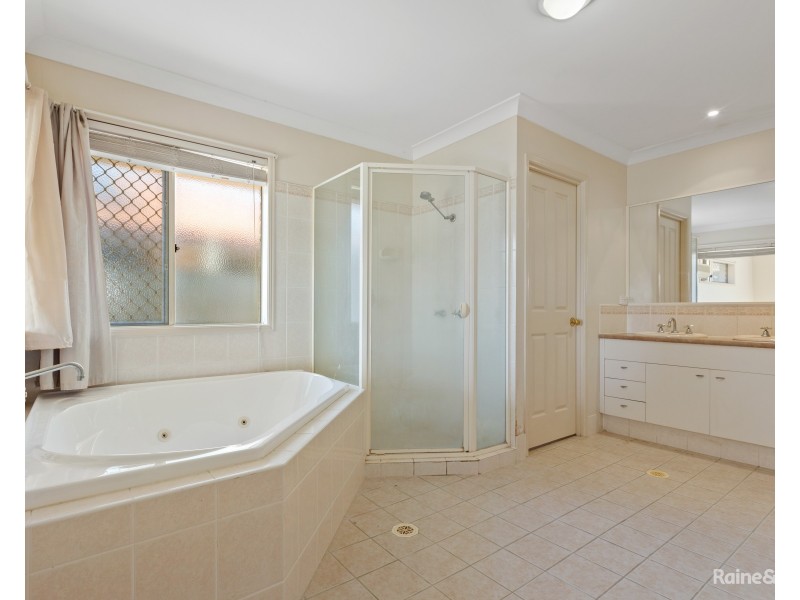 6 Border Crescent, Pottsville NSW 2489