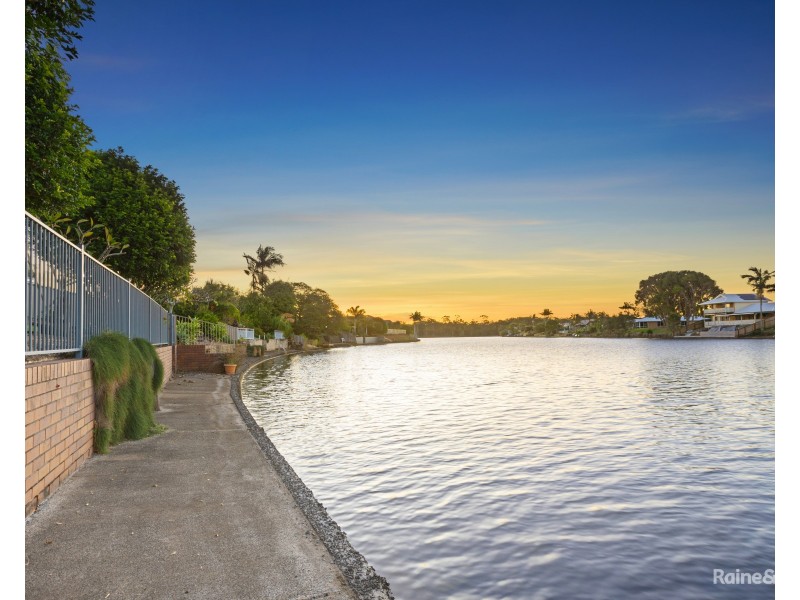 21 Edinburgh Court, Pottsville NSW 2489