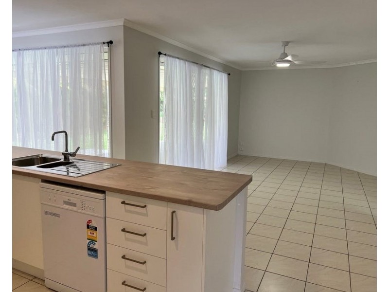 15 Border Crescent, Pottsville NSW 2489