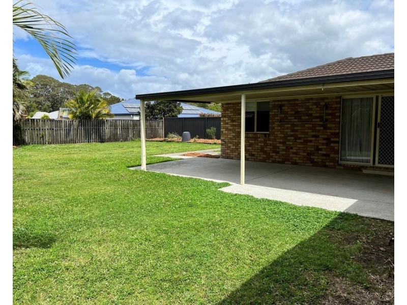 15 Border Crescent, Pottsville NSW 2489
