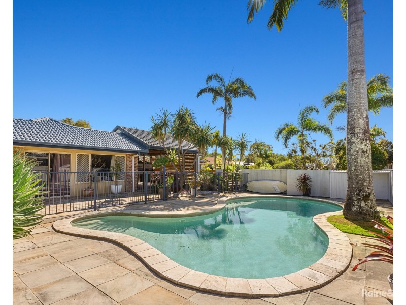 26 Buckingham Drive, Pottsville NSW 2489