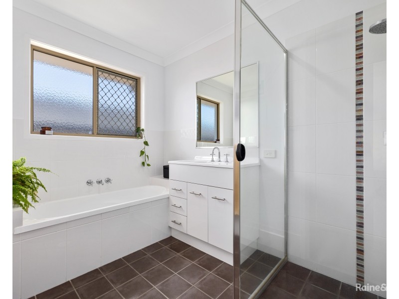 2/74 Newcastle Drive, Pottsville NSW 2489