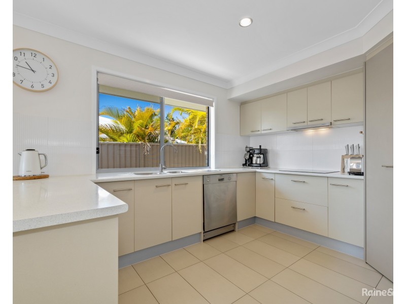 38 Mylestom Circle, Pottsville NSW 2489