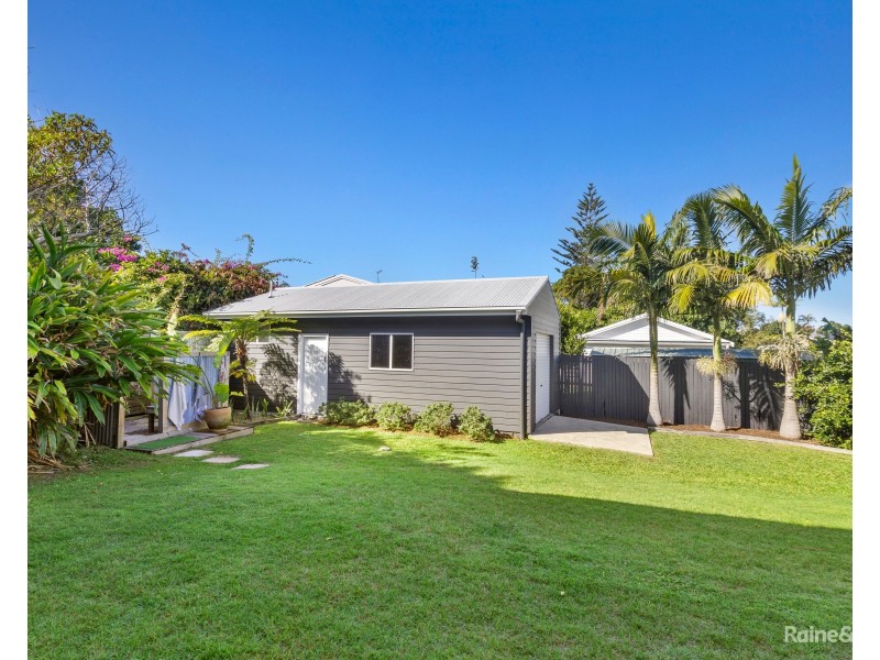 2 Elizabeth Street, Pottsville NSW 2489