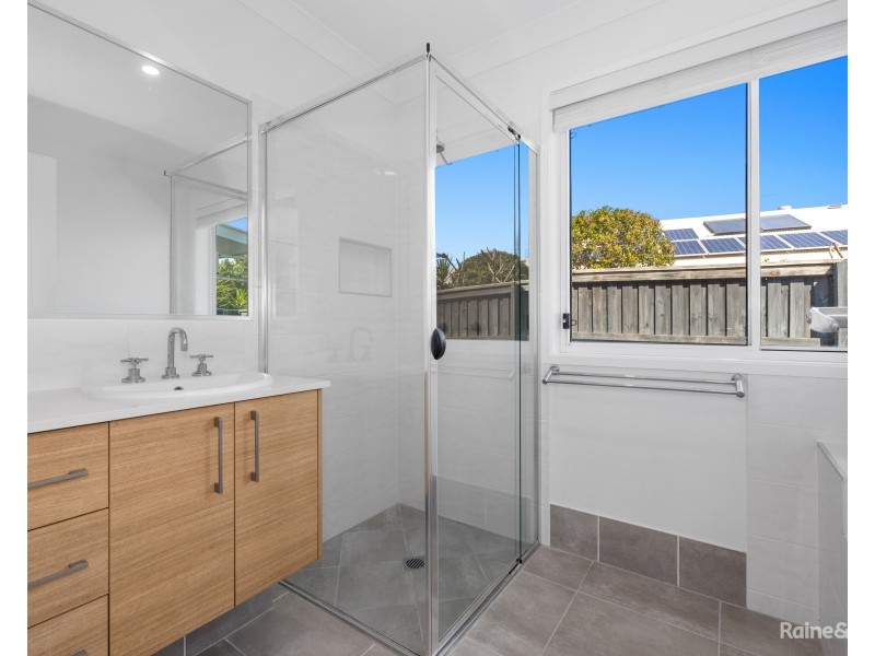 25 Lobelia Crescent, Casuarina NSW 2487