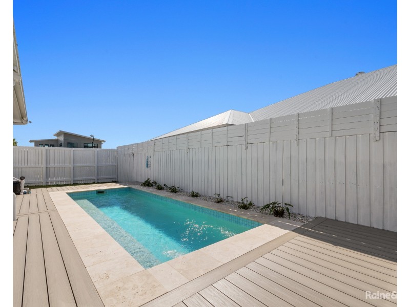 25 Lobelia Crescent, Casuarina NSW 2487