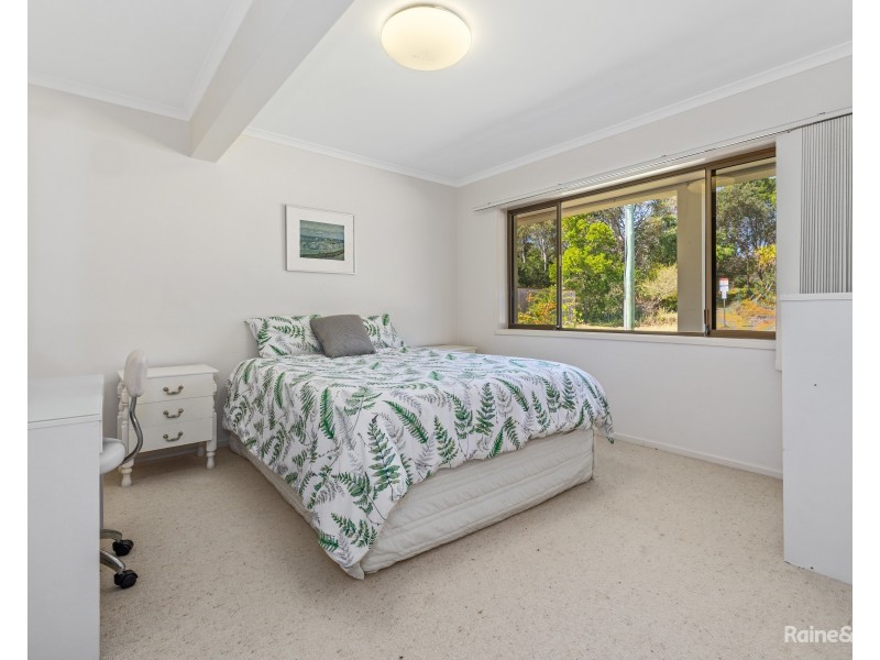 16 Surfside Crescent, Pottsville NSW 2489