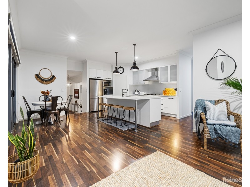 2 Hovea Drive, Pottsville NSW 2489