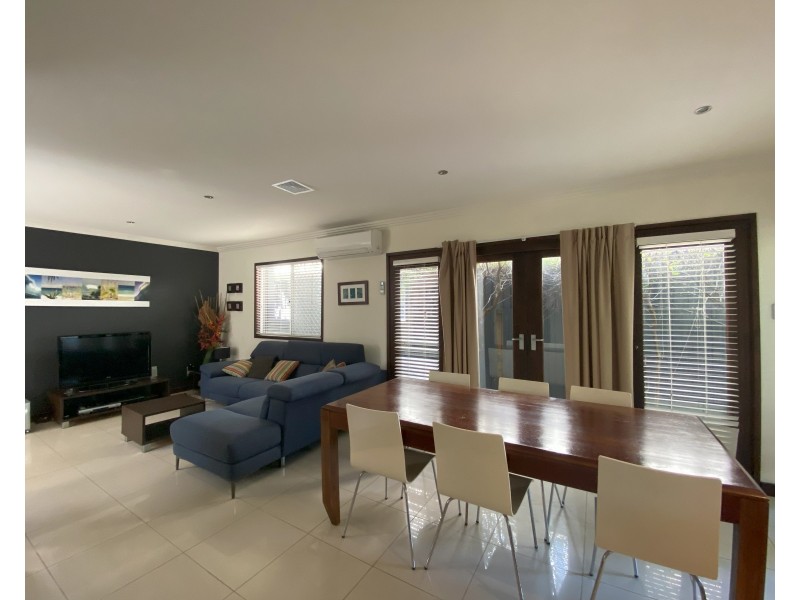 2/3 Peninsula Street, Hastings Point NSW 2489