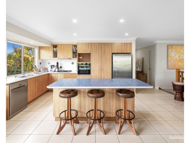 8 Euodia Avenue, Pottsville NSW 2489