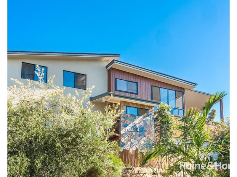 13 Muskheart Circuit, Pottsville NSW 2489