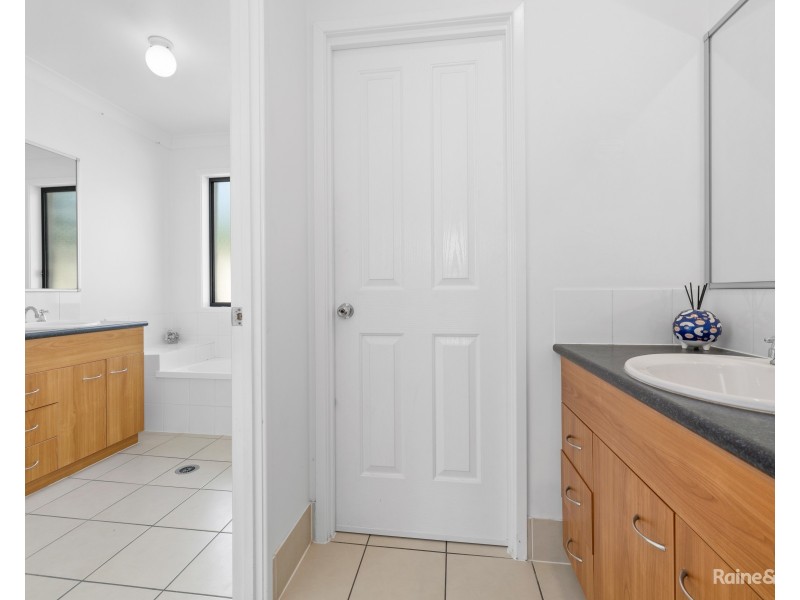 5 Coucal Street, Pottsville NSW 2489