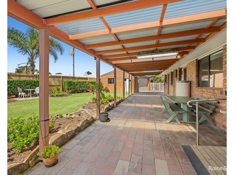 2 Windsor Court, Pottsville NSW 2489