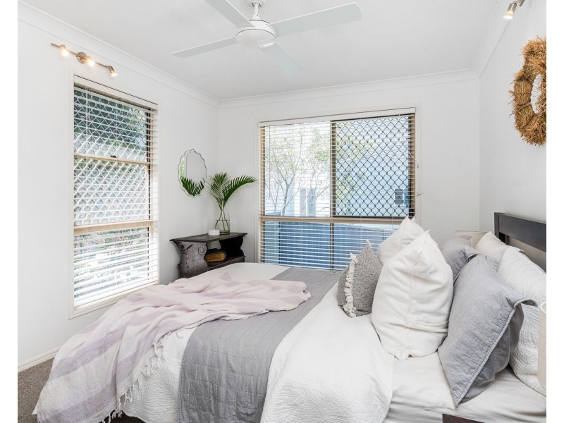 2 Sassafras Street, Pottsville NSW 2489