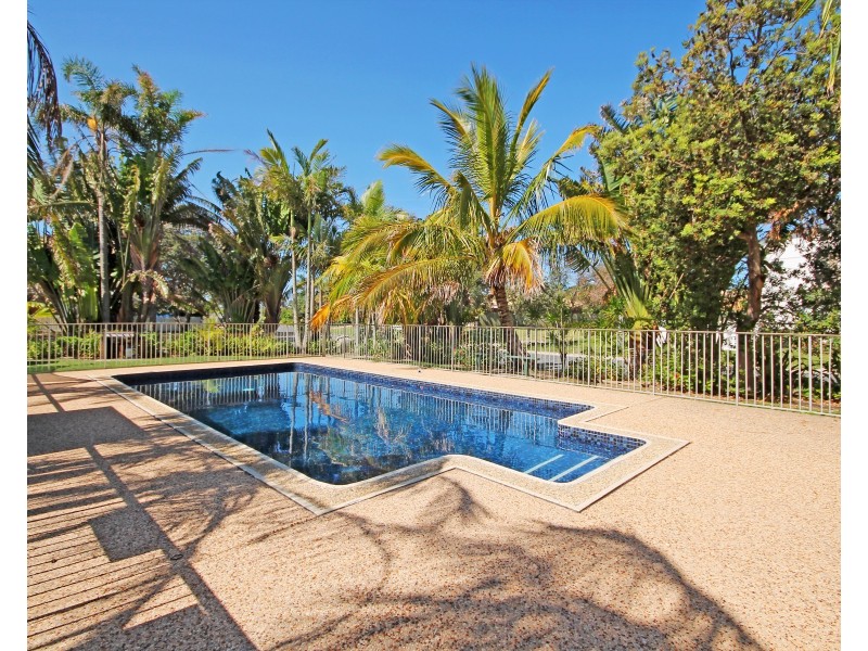 11/4 Boronia Avenue, Pottsville NSW 2489