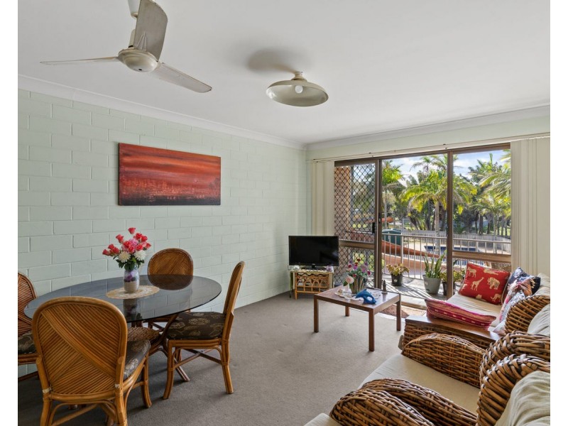 11/4 Boronia Avenue, Pottsville NSW 2489