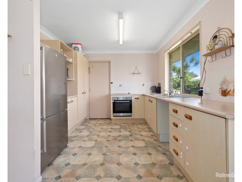 6 Mckenzie Avenue, Pottsville NSW 2489