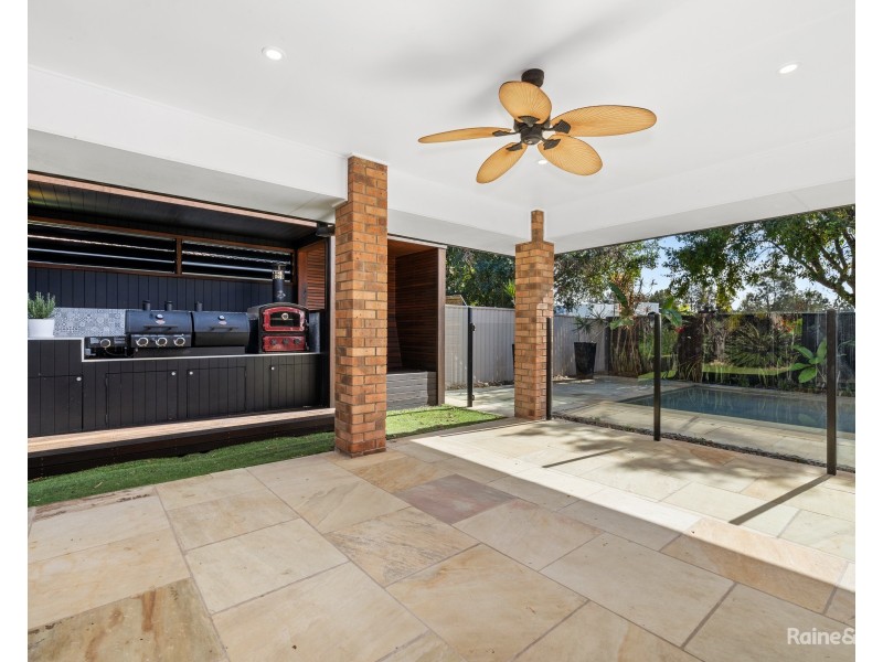 9 Tathra Street, Pottsville NSW 2489