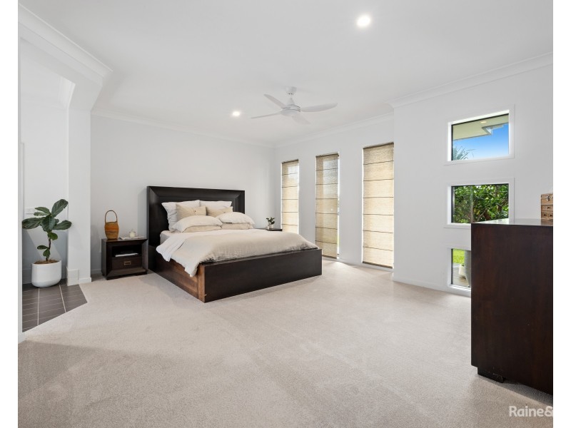 9 Tathra Street, Pottsville NSW 2489