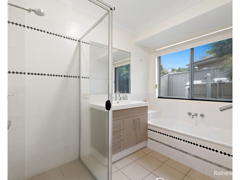 20 Lennox Circuit, Pottsville NSW 2489