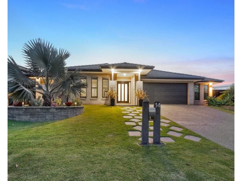 14 Lennox Circuit, Pottsville NSW 2489