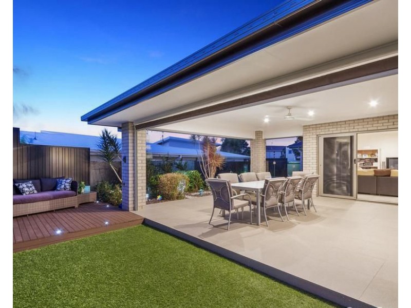 14 Lennox Circuit, Pottsville NSW 2489