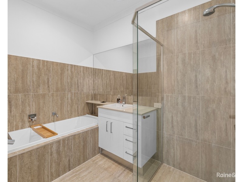 1 Woodfull Crescent, Pottsville NSW 2489