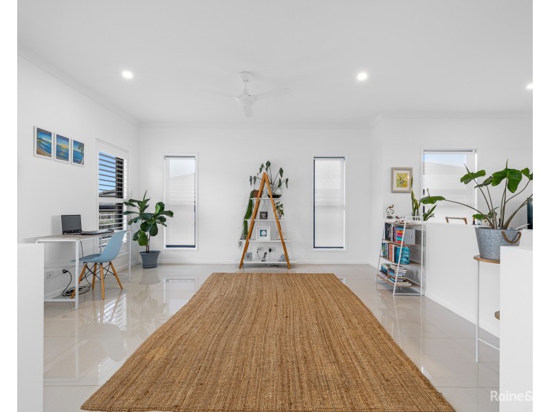 1 Woodfull Crescent, Pottsville NSW 2489