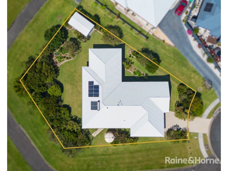 28 Toshack Place, Pottsville NSW 2489