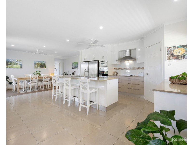 28 Toshack Place, Pottsville NSW 2489