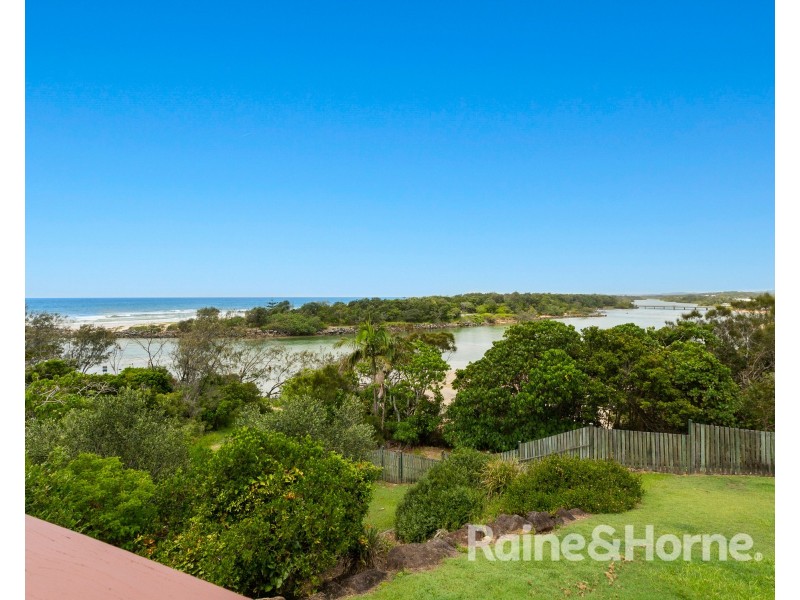 15 Elanora Avenue, Pottsville NSW 2489