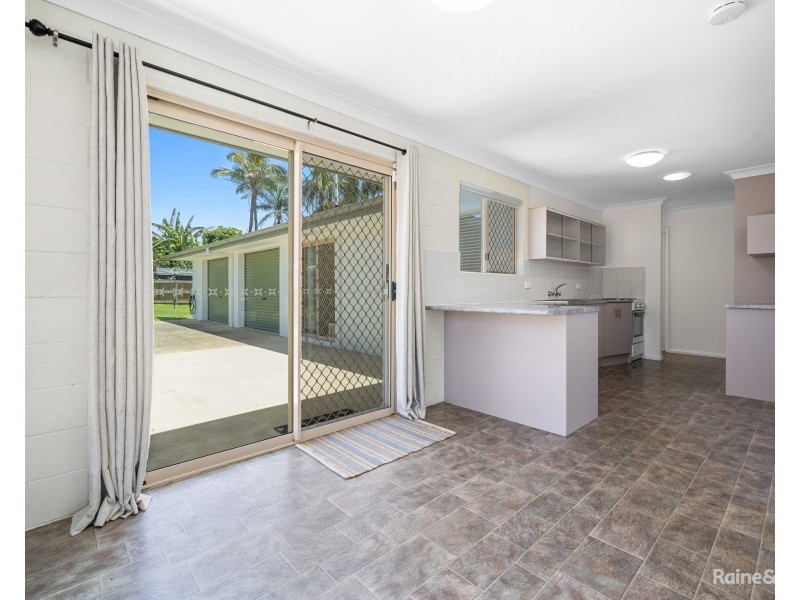 34 Surfside Crescent, Pottsville NSW 2489