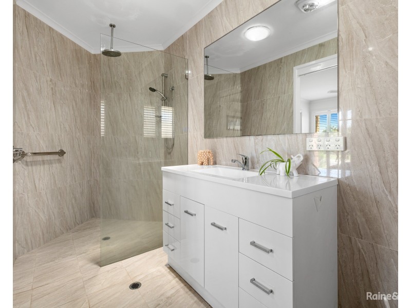 4 Balmoral Street, Pottsville NSW 2489