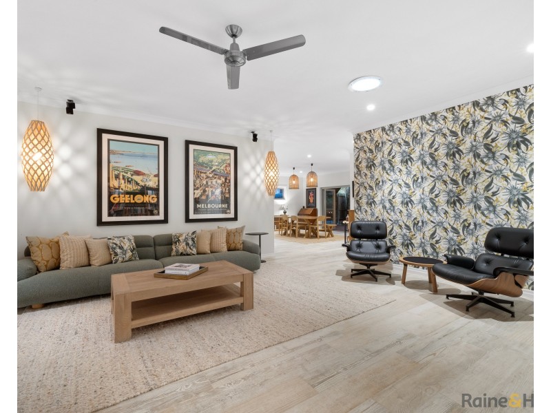 8 Monash Place, Pottsville NSW 2489