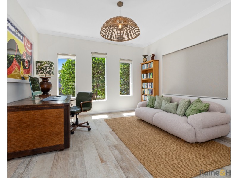 8 Monash Place, Pottsville NSW 2489