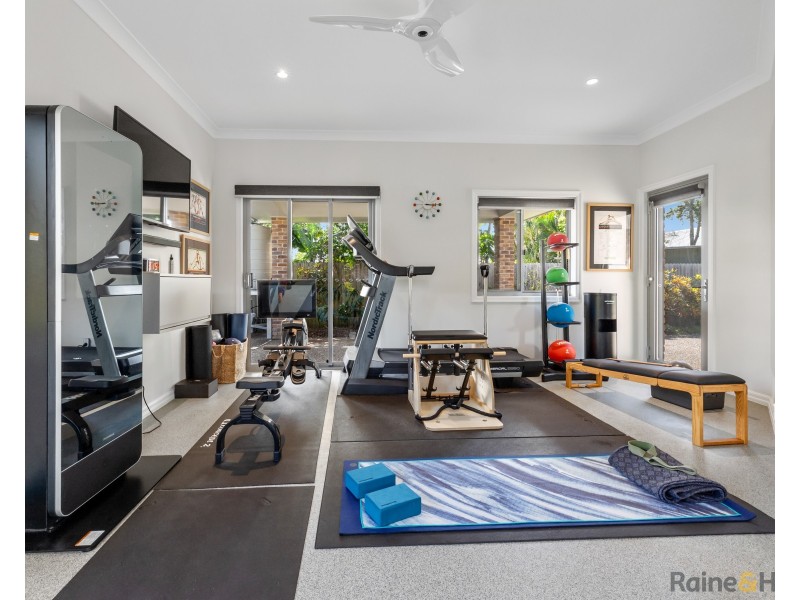 8 Monash Place, Pottsville NSW 2489