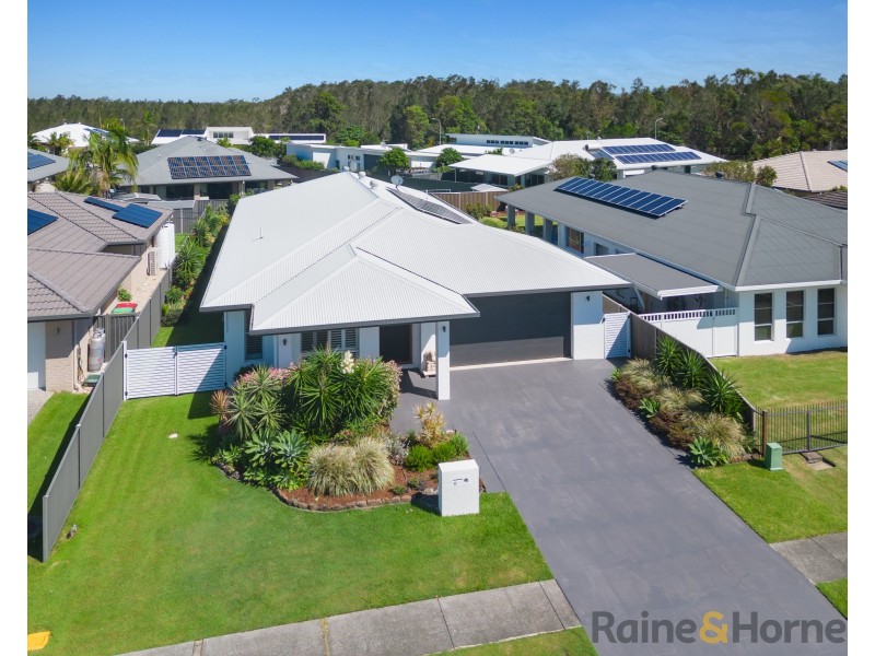 11 Lindwall Avenue, Pottsville NSW 2489