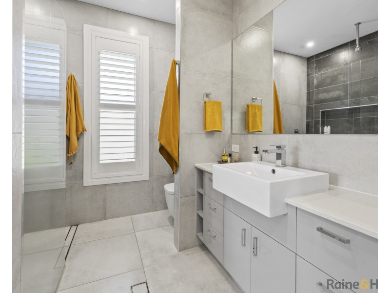 11 Lindwall Avenue, Pottsville NSW 2489