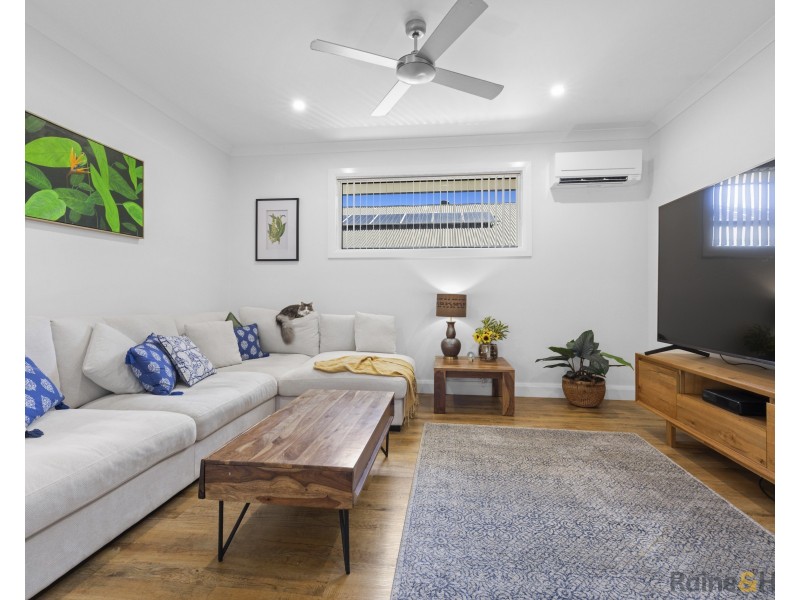 11 Lindwall Avenue, Pottsville NSW 2489